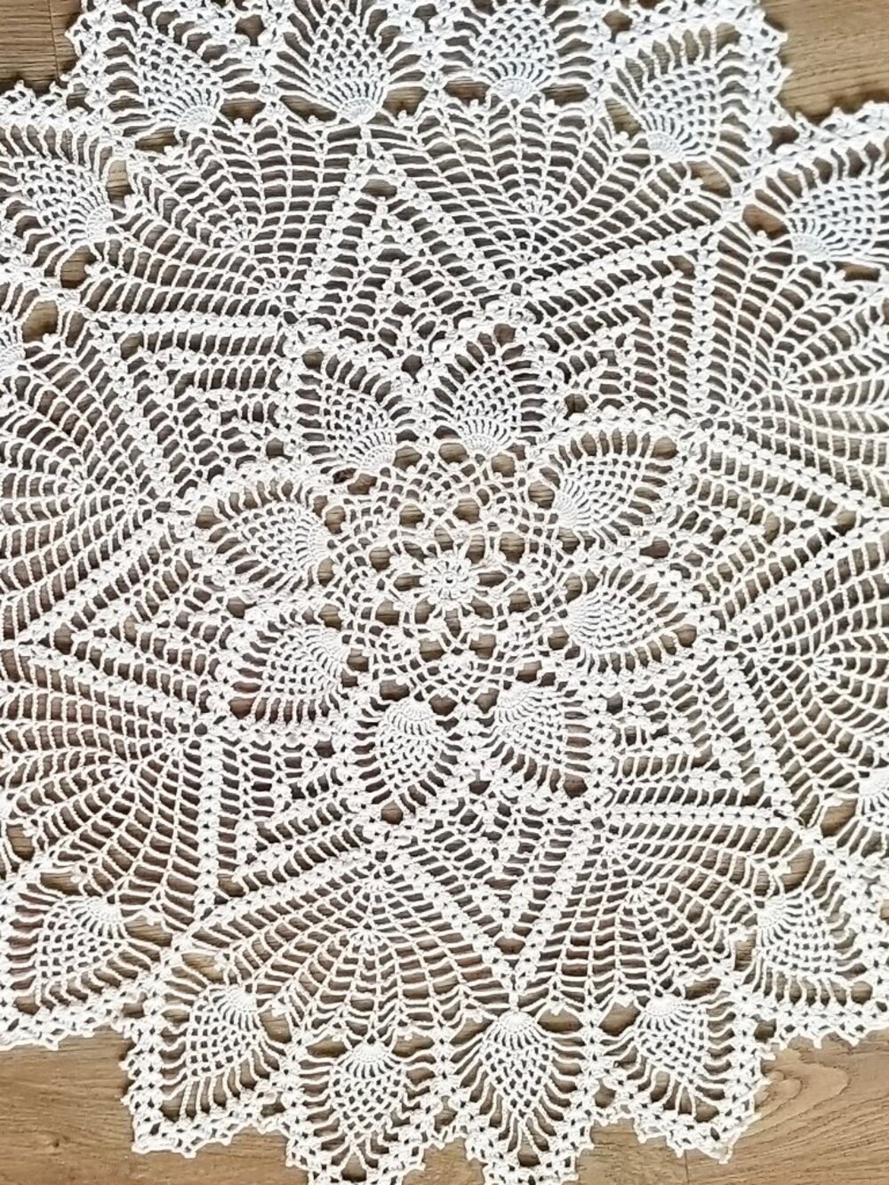 Vintage Style New Crocheted Centerpiece Doily - Picture 4 of 5